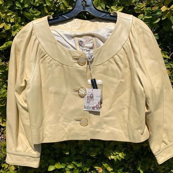 NWT KENZIE Shimmer Yellow Gold Lambskin Leather Jacket Sz 8 Bolero $1290 - Picture 1 of 9